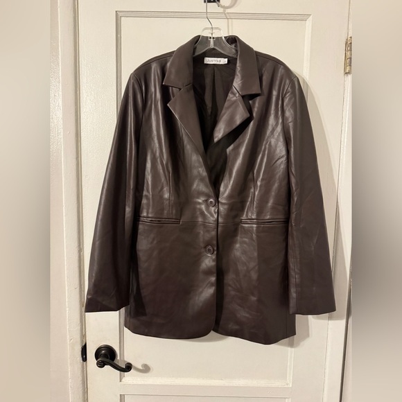 Just Fab Oversized Faux Leather Blazer NWT XXL - Picture 5 of 8